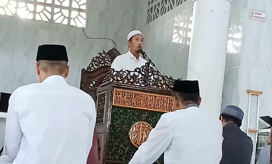 Ustadz Bustar  Ingatkan 3 Doa Penting Rasulullah