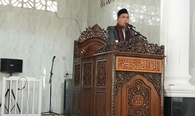 Dilanda Kesulitan? Khatib Jumat Ingatkan: Jangan Cari Dukun, Mantapkan Doa kepada Allah
